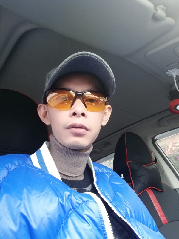 愿得一人心的第一张照片--黔东上门女婿服务网